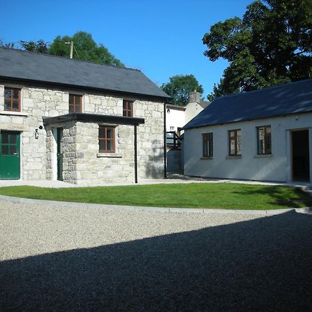 Green Adventure Ecohostel Clonmore Exterior photo
